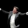 Andrew Litton conducting this year's Prom on 16 August