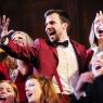 Roland Harrad as Mercury: chasséing expertly through the milling throng