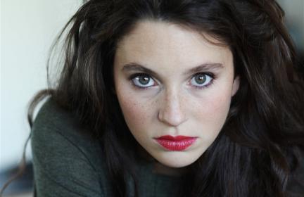 Pauline Cheviller: a spellbinding Perséphone