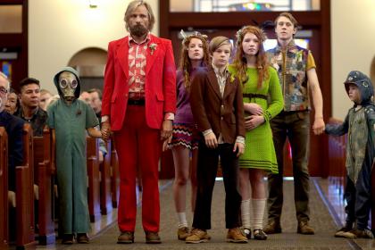 Rocking up for the funeral show: patriarch Ben (Viggo Mortensen) and offspring