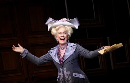 The Dame as the Duchess: Kiri te Kanawa in 'La Fille du régiment'