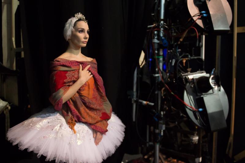 Watch Tamara Rojo, Artistic Director and Lead Principal of English National Ballet, preparing to perform the role of Odette/Odile in Good Swan, Bad Swan, airing Sunday 9 March on BBC 4.