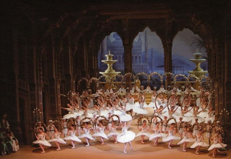 The Jardin Animé scene from 'Le Corsaire': 'a general attention to what will give the audience something to gawp at' The Jardin Animé scene from 'Le Corsaire': 'a general attention to what will give the audience something to gawp at'