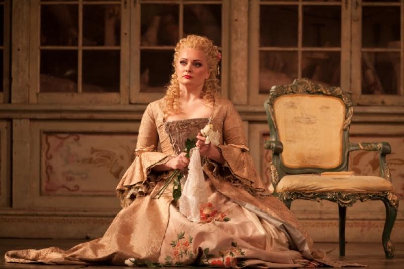 Lucy Crowe (Rosina) warbled with an especially attractive colouring