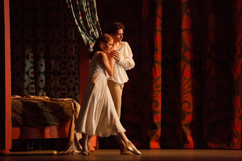 Dawn treaders: Elena Lobsanova and Guillaume Côté as National Ballet of Canada's Juliet and Romeo
