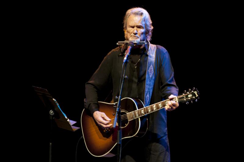 Kris Kristofferson: one man and his guitar