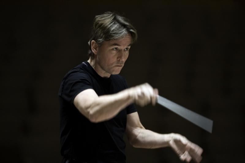 Esa-Pekka Salonen 'waved his arms around a lot'