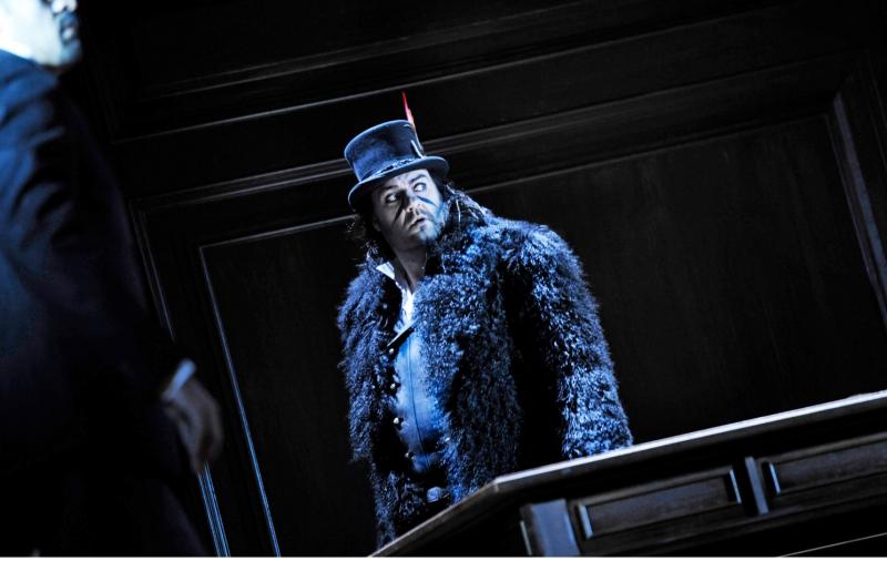 Bryn Terfel as the Dutchman in Andreas Homoki's Zurich Opera production