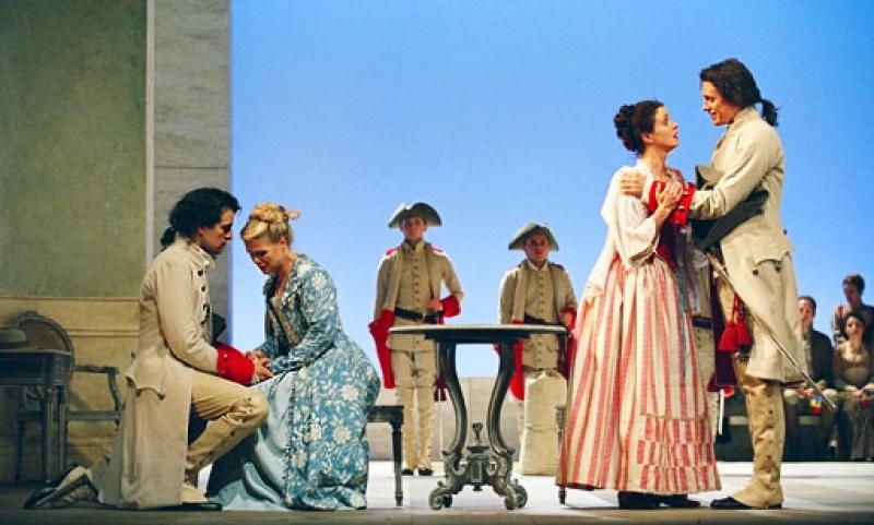 Nick Hytner's production of 'Così fan tutte': from a cool start to a blazingly tense end Nick Hytner's production of 'Così fan tutte': from a cool start to a blazingly tense end