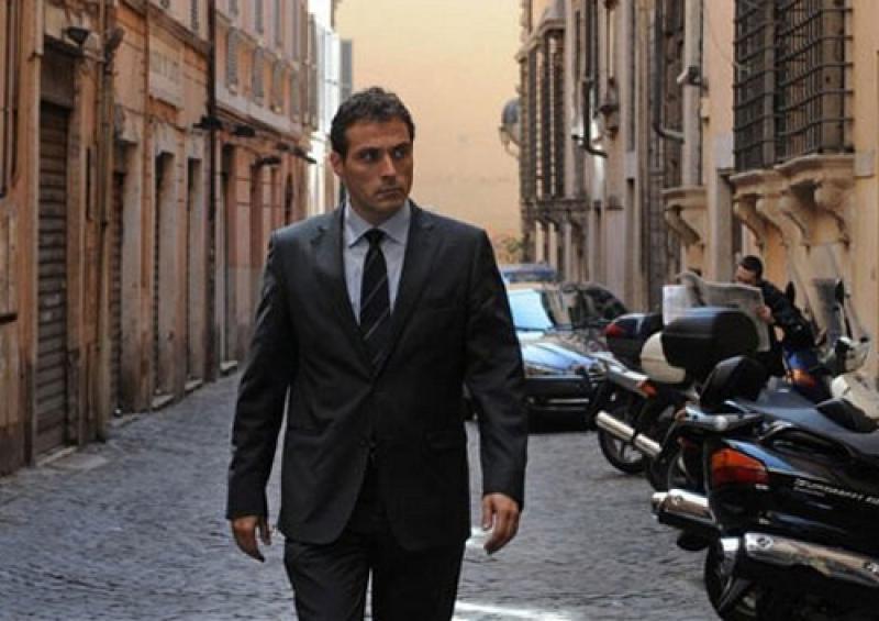 Aphrodisiac: Rufus Sewell as Italian detective Aurelio Zen