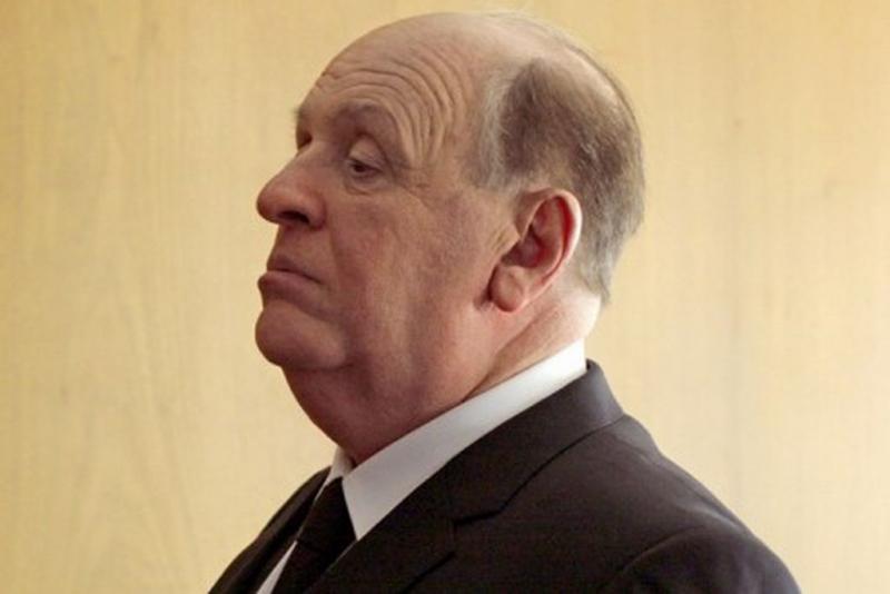Is that a shower I see before me? Anthony Hopkins plays Alfred Hitchcock