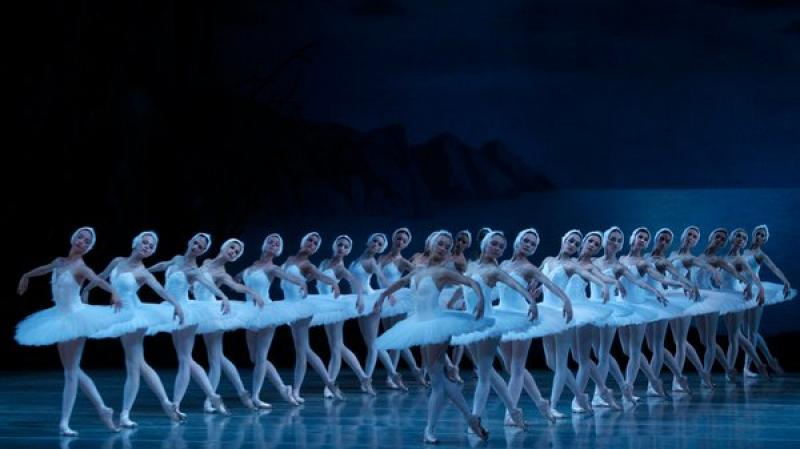 The slender women of the Mariinsky’s corps de ballet make lyrical, tender work of Ivanov’s fabulous choreography.