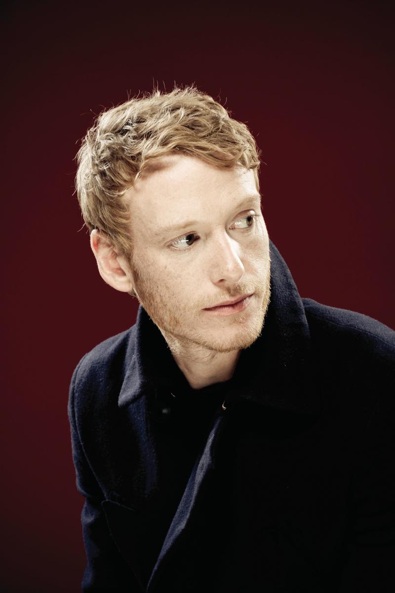 Teddy Thompson: a natural performer