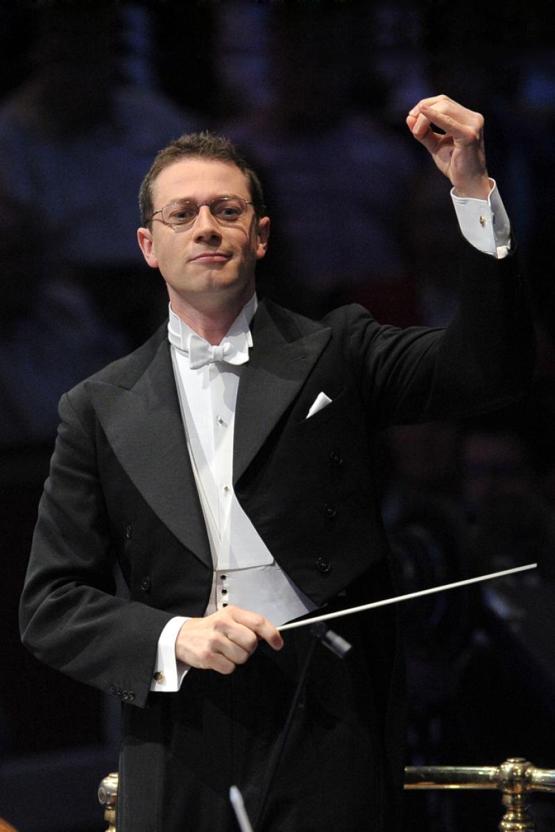 John Wilson, golden maestro of British light music, brings his warm finesse to Gilbert and Sullivan