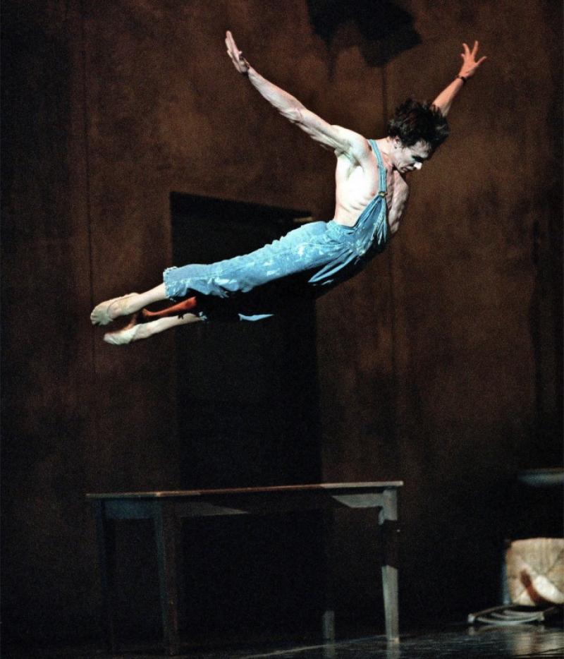 Nicolas Le Riche as Roland Petit's young man escaping Death