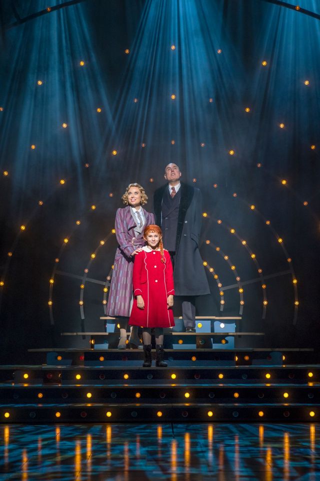 Alex Bourne, Holly Dale Spencer and Ruby Stokes in Annie, Piccadilly Theatre