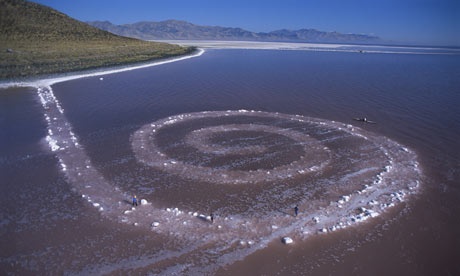 Robert Smithson, Spiral Jetty, 1970; Photo: George Steinmetz/Corbis