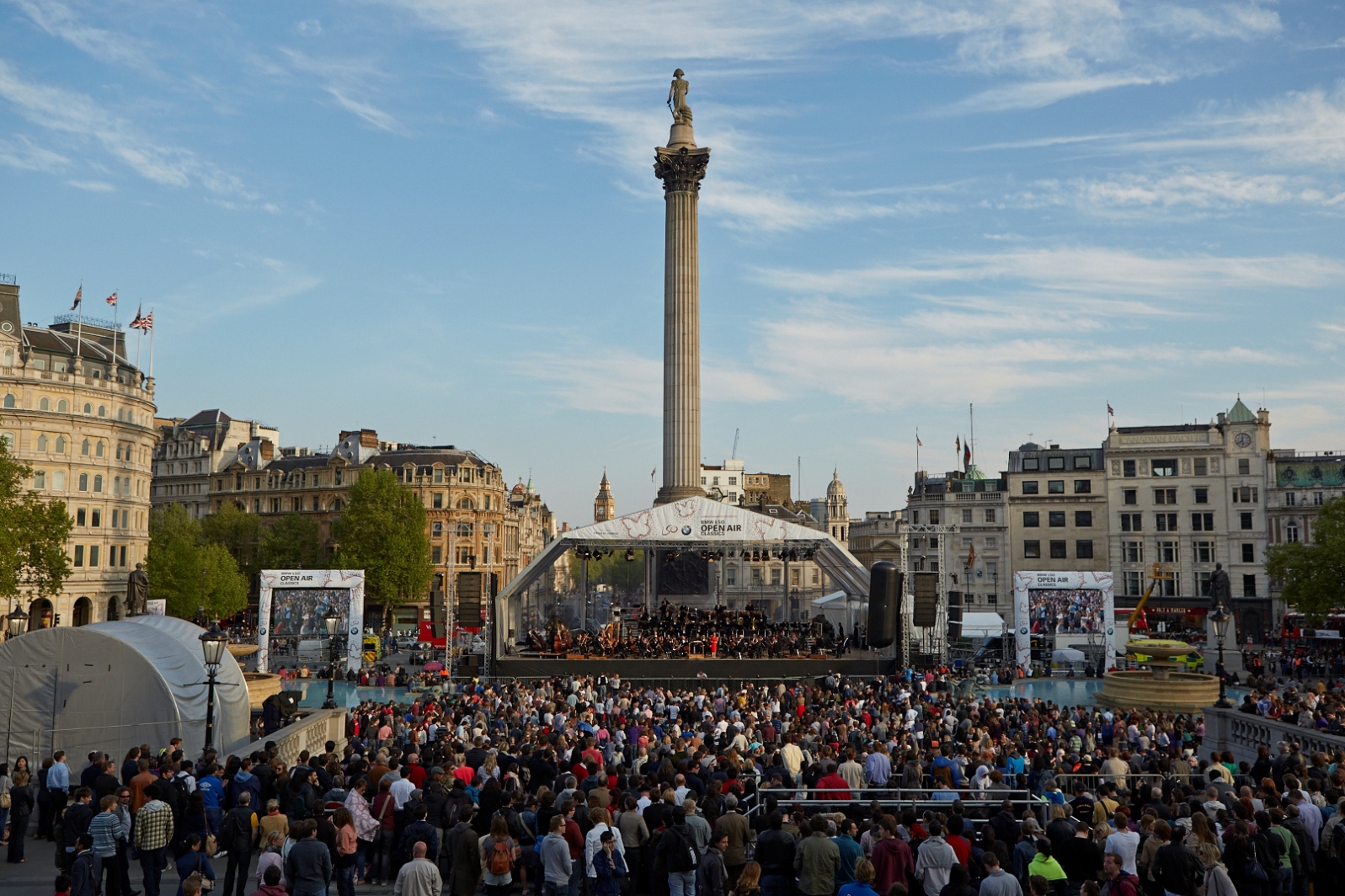 LSO/Gergiev in Trafalgar Square, photo by Kevin Leighton