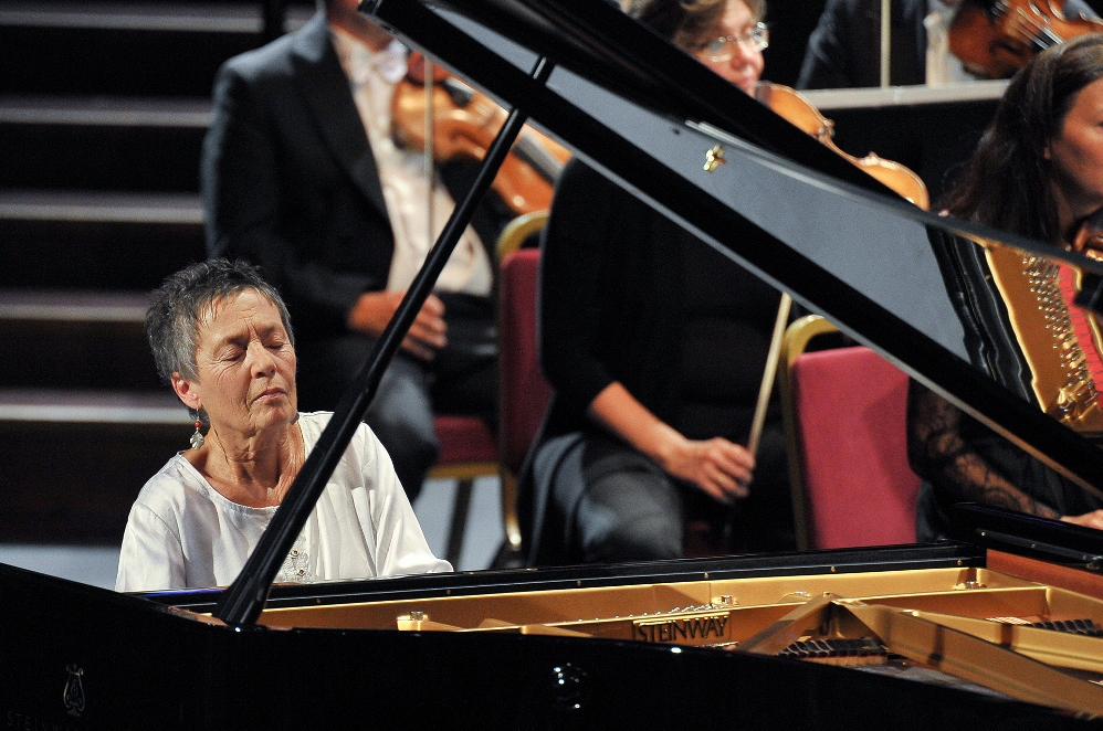 Pires and the COE in Mozart at the Proms
