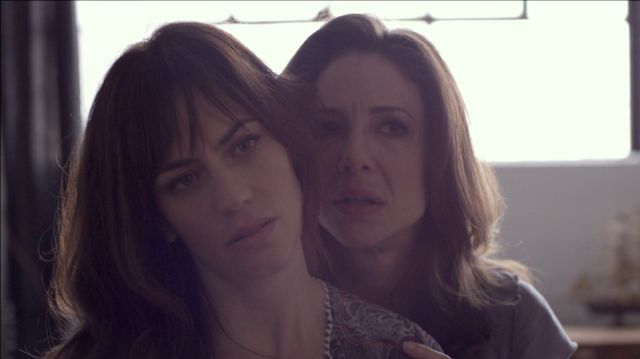 Maggie Siff and Robin Weigert in Concussion