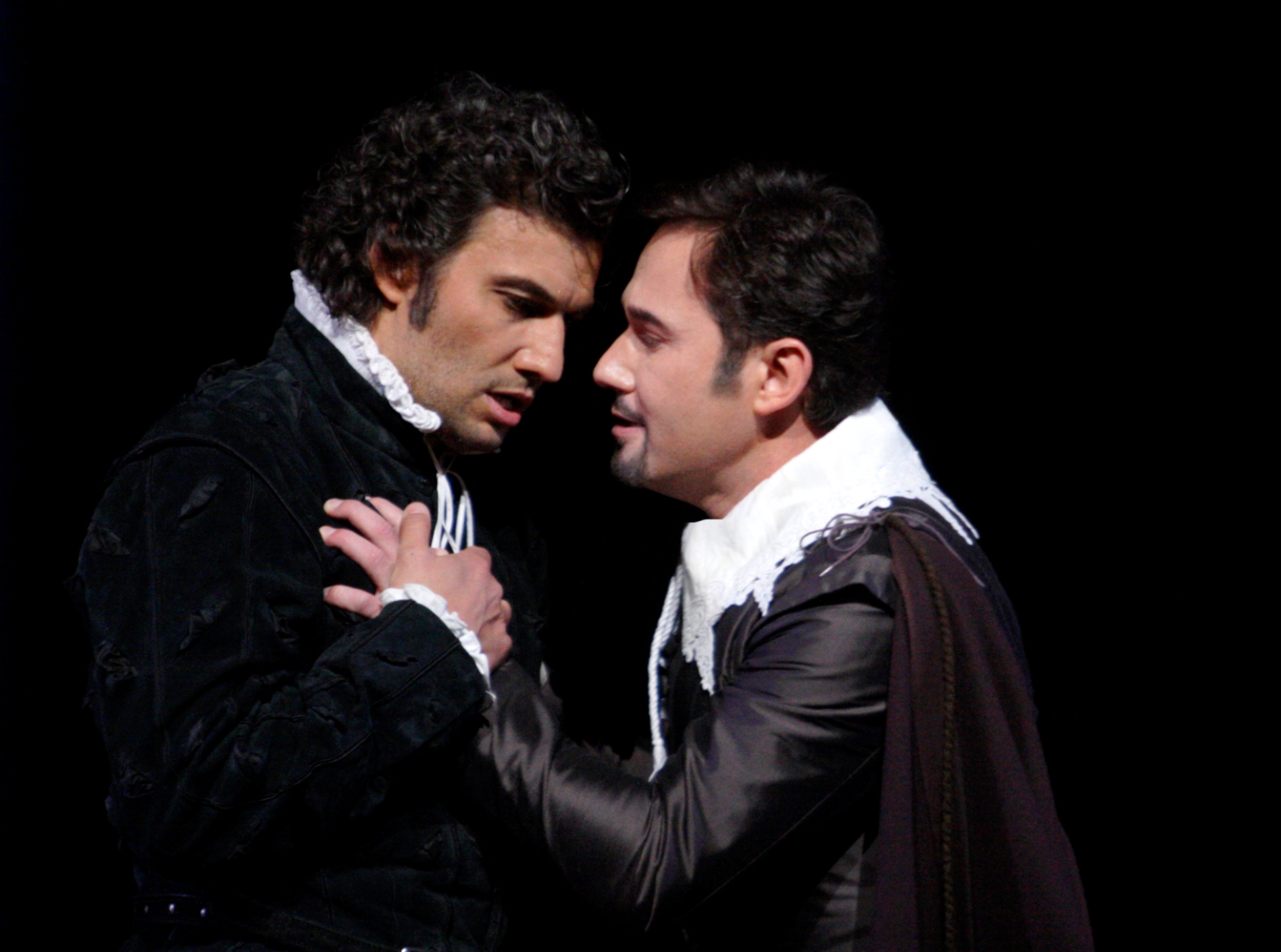 Jonas Kaufmann as Carlo and Marius Kwiecien as Rodrigo in the Royal Opera Don Carlo, photo by Catherine Ashmore