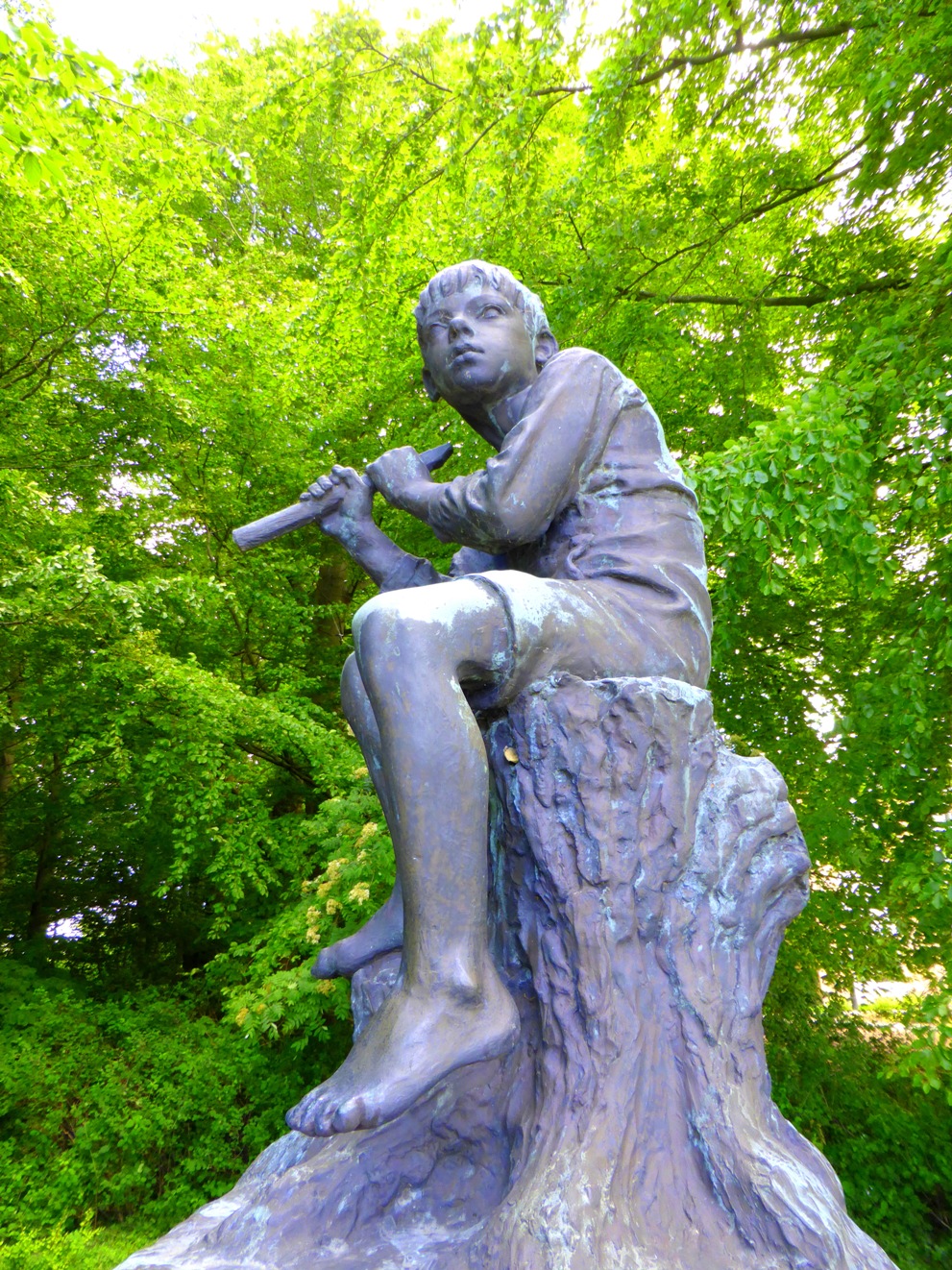 Nielsen statue outside Odense