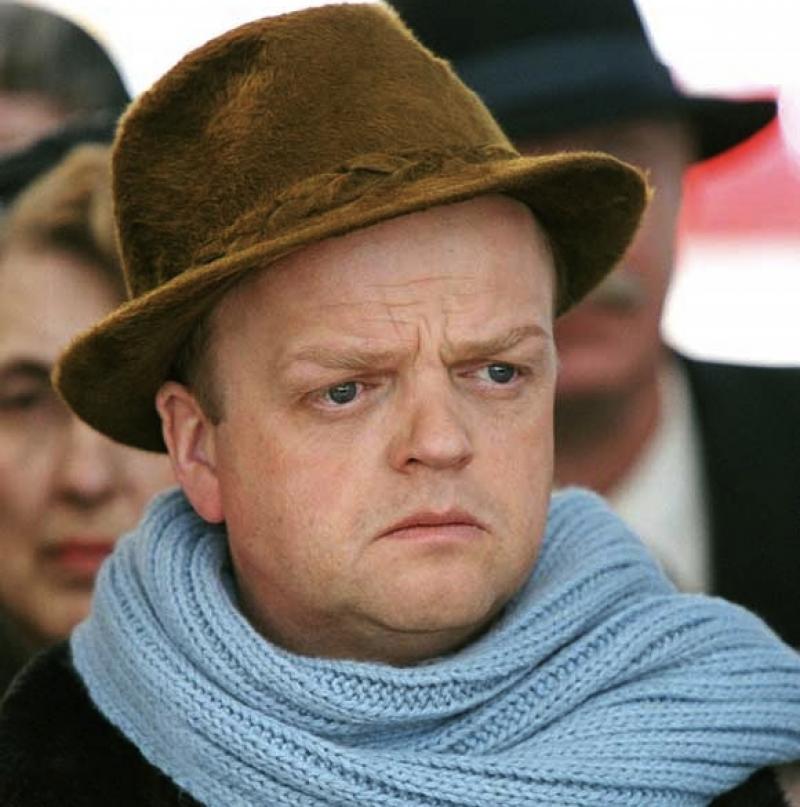Who Played Truman Capote In The Movie In Cold Blood