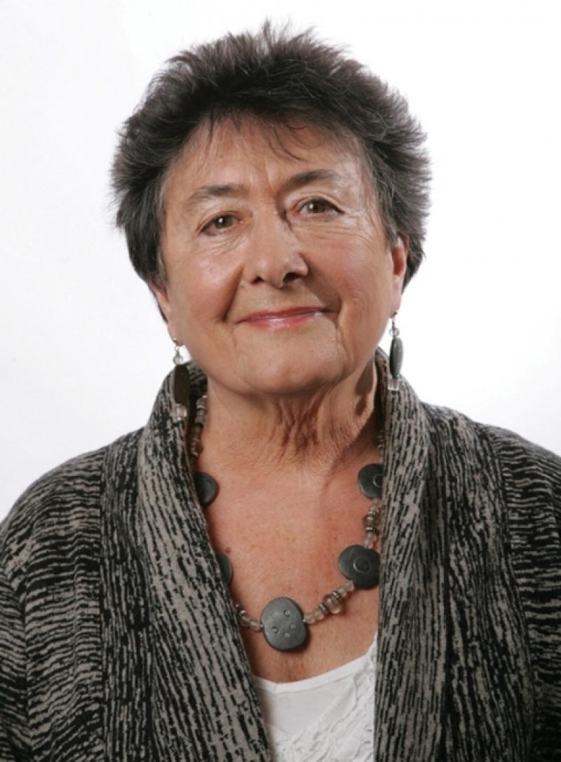 Mavis Nicholson - Alchetron, The Free Social Encyclopedia