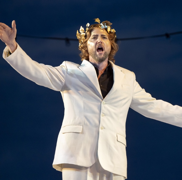 Ric Furman as Bacchus in Opera North’s production of Strauss’s Ariadne auf Naxos cr Richard H Smith