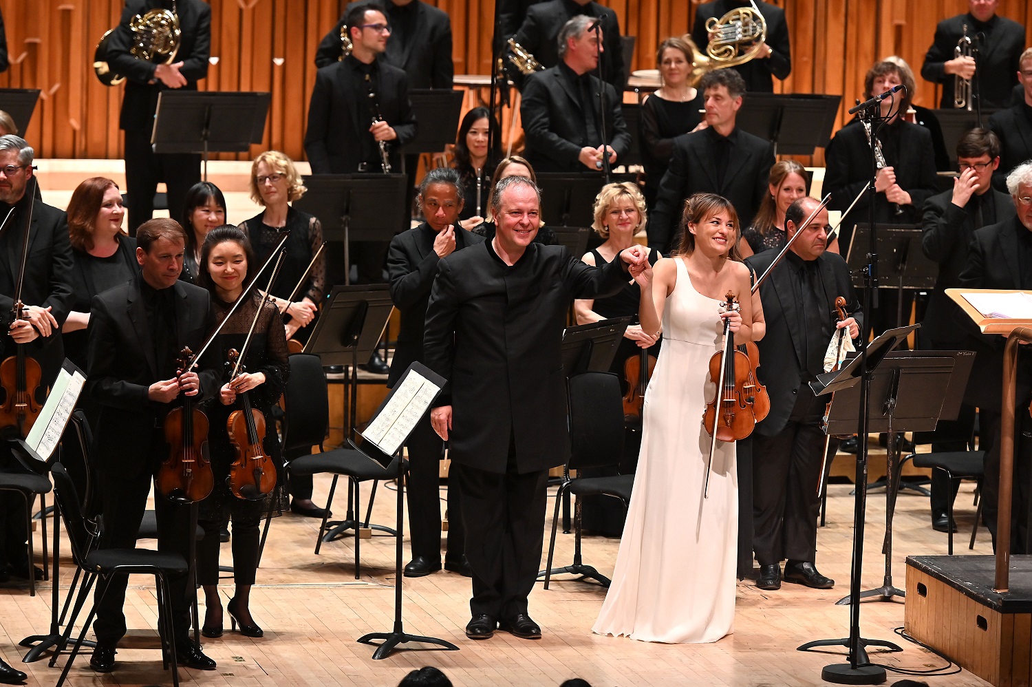 Nicola Benedetti and Sakari Oramo with the BBC SO