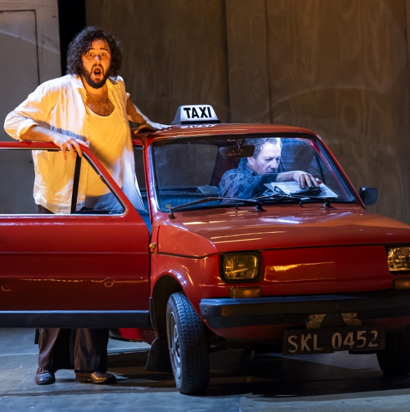 Andrés Presno (pictured as Turiddù, with Robert Hayward as Alfio, in Opera North's Cavalleria Rusticana