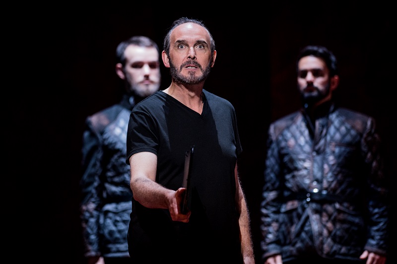 Stephen Gadd as Macbeth - photo by Robert Workman
