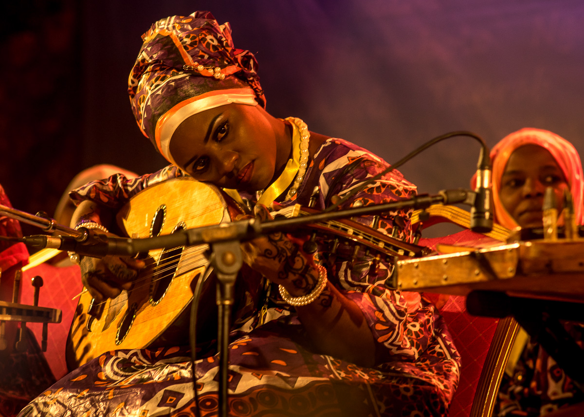 Siti Amina with the Tausi Taarab Orchestra © Andy Morgan