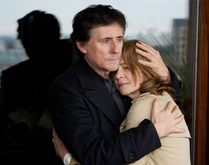 Chief detective Bernie (Gabriel Byrne) and Anna (Charlotte Rampling)