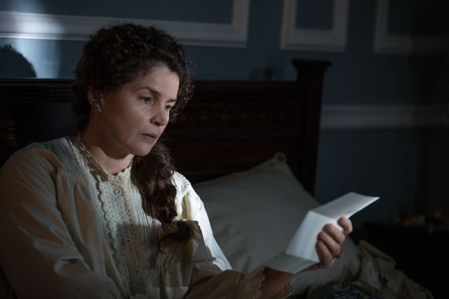 Julia Ormond in 'Howards End'