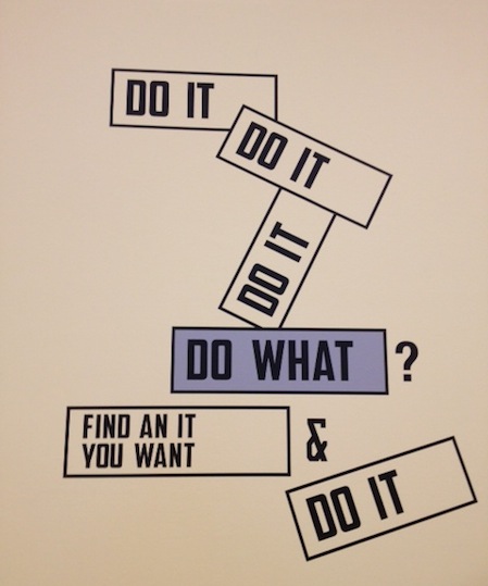 Lawrence Weiner, Do It