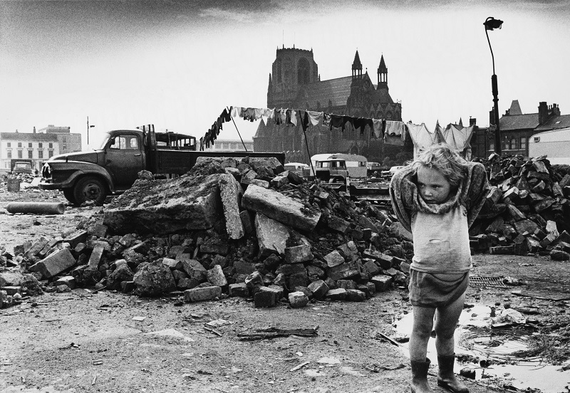 Shirley Baker, Manchester, 1968 © Shirley Baker Estate Courtesy of Mary Evans Picture Library