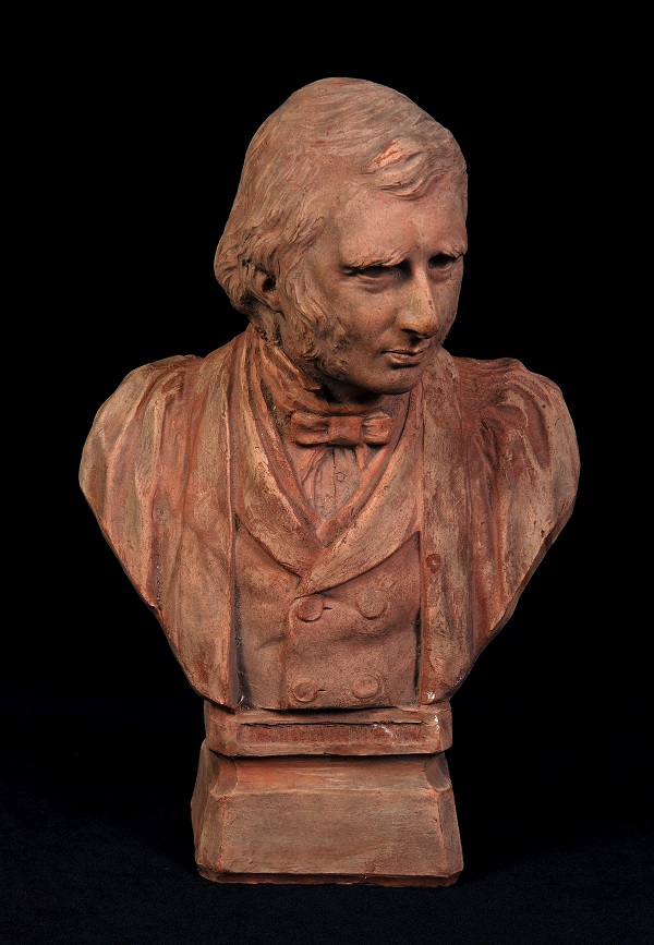 Benjamin Creswick  Portrait Bust of Ruskin  1887  Terracotta  © Collection of the Guild of St George / Museums Sheffield