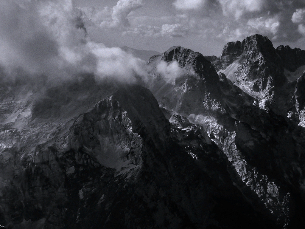 Still from Berg directed by Joke Olthaar