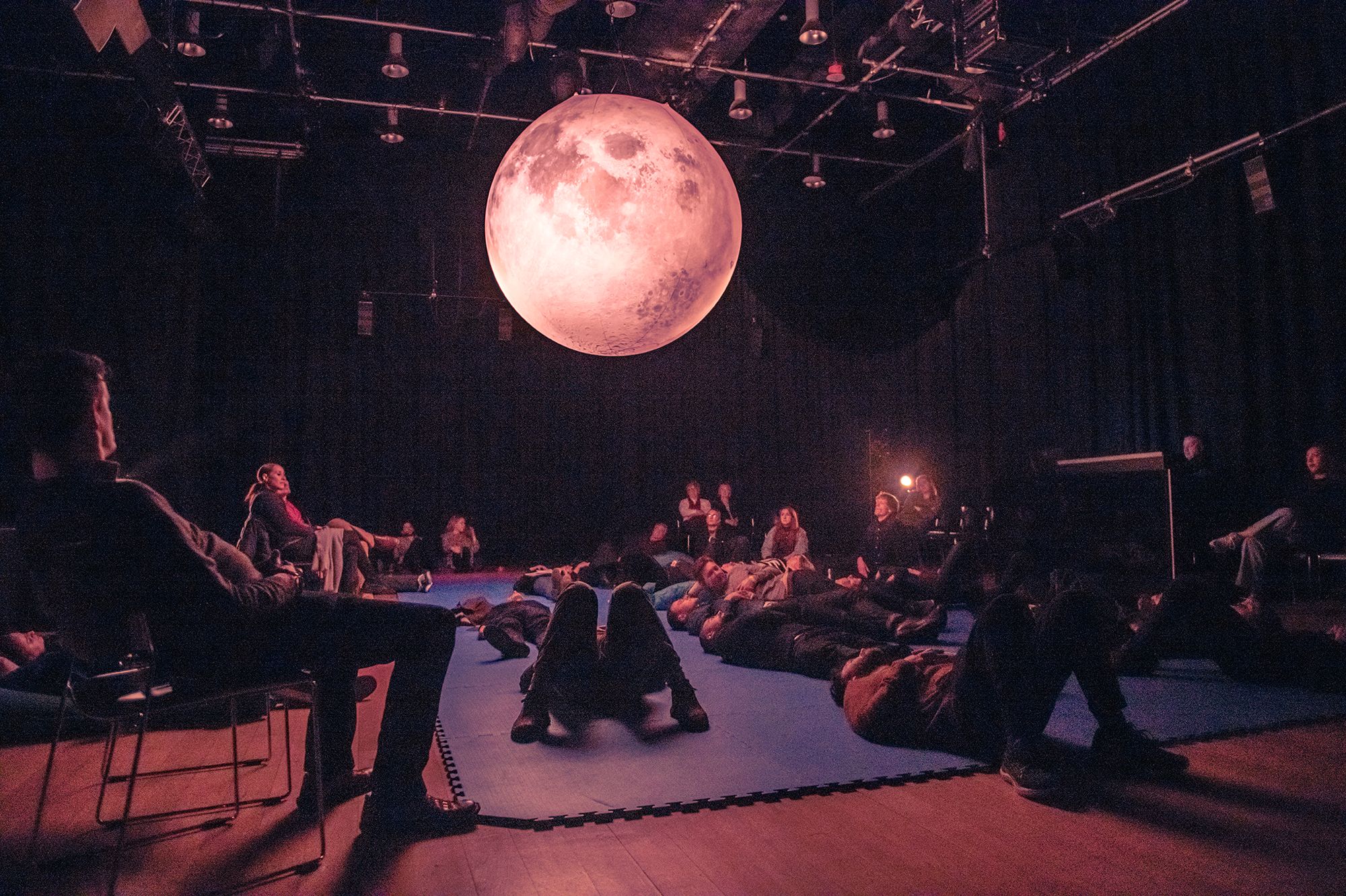 Moonbathing at Kings Place