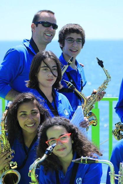 Saxophones aboard at Setubal