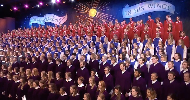 Massed choirs of St Olaf College in Minnesota