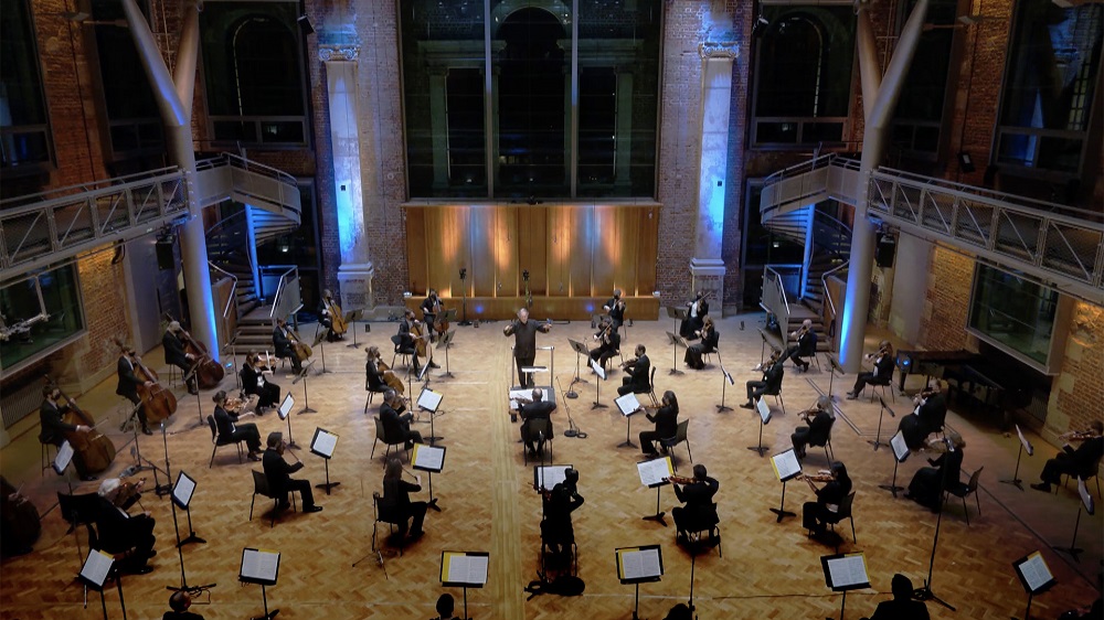 John Eliot Gardiner conducting the LSO