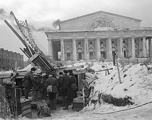 Anti-aircraft machinery in Leningrad