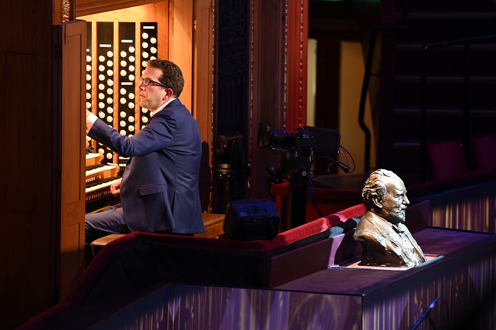 Daniel Hyde at the Royal Albert Hall organ