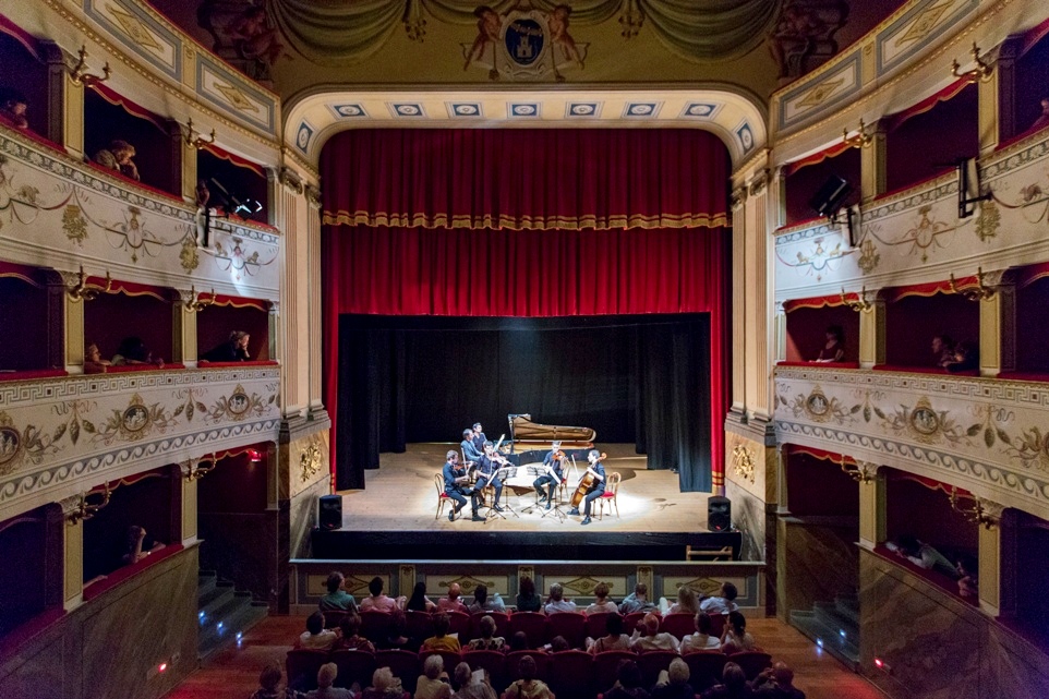 Concert in Citta della Pieve by Paul Flanagan