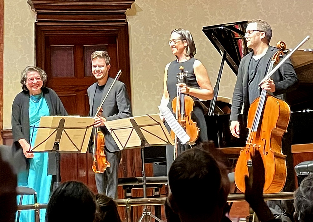 Elisabeth Leonskaja and members of the Staatskapelle Streichquarttt