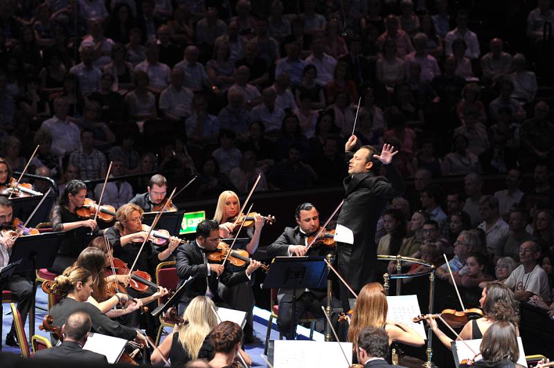 Borusan Istanbul PO at the Proms