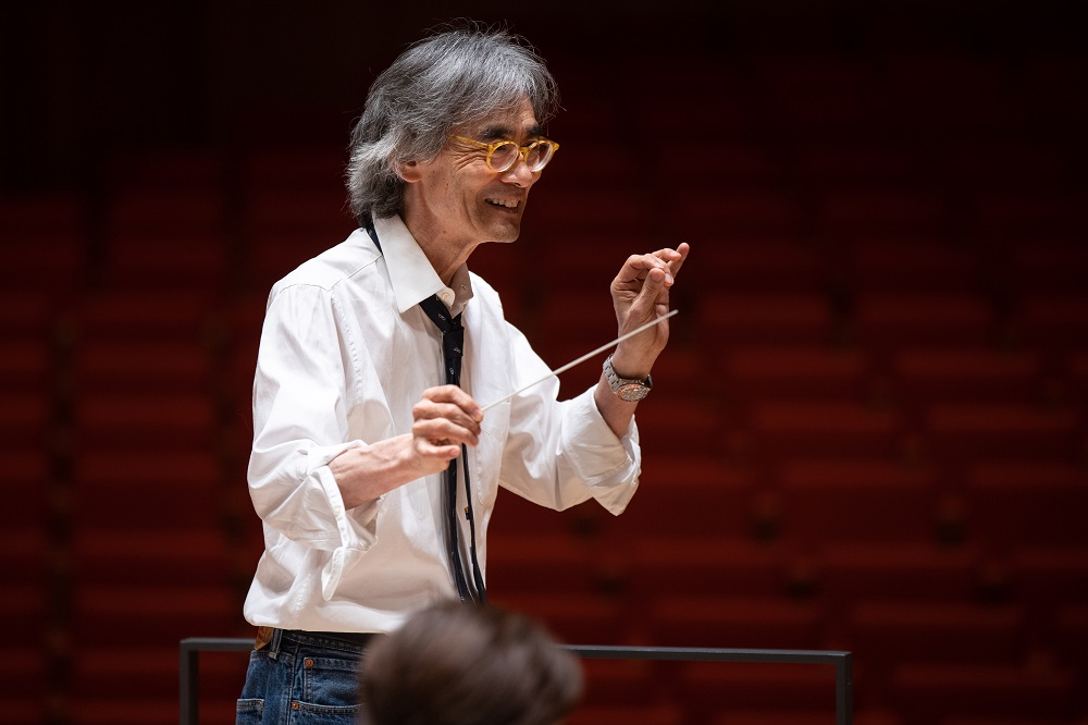 Kent  Nagano in rehearsal