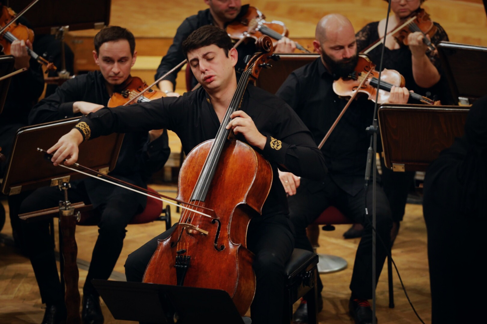 Cellist Narek Hakhnazaryan